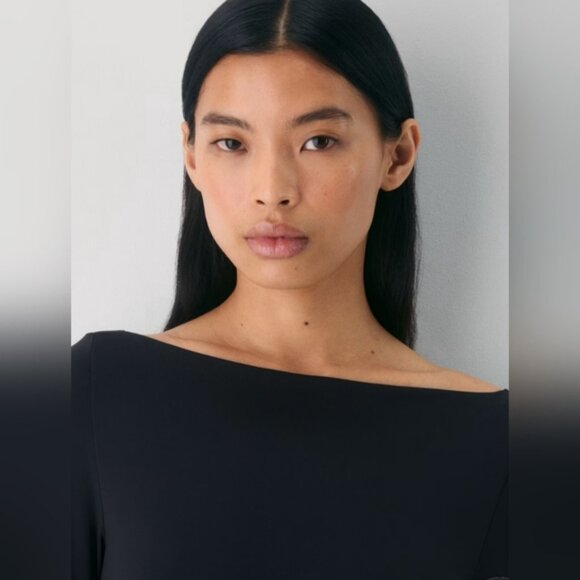 Aritzia Contour Whitney bodysuit Gray colour size XL - Picture 3 of 13